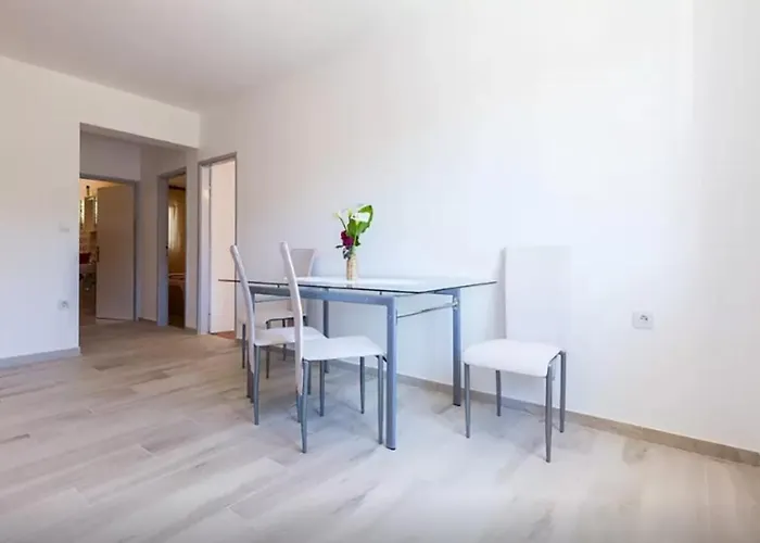 With A Parking Space Bibinje, Zadar - 18227 *